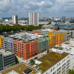 Vue aérienne du bâtiment coloré du Ludwigsquartier