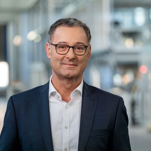 Portraitfoto von Markus Hofheinz, dem CEO von WÖHR Autoparksysteme
