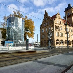 Système de stationnement automatique pour vélos à la gare d'Heilbronn