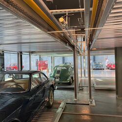 Einblick in das Innere eines Autoparksystems