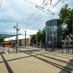 Vue d'ensemble du parvis de la gare de Heilbronn